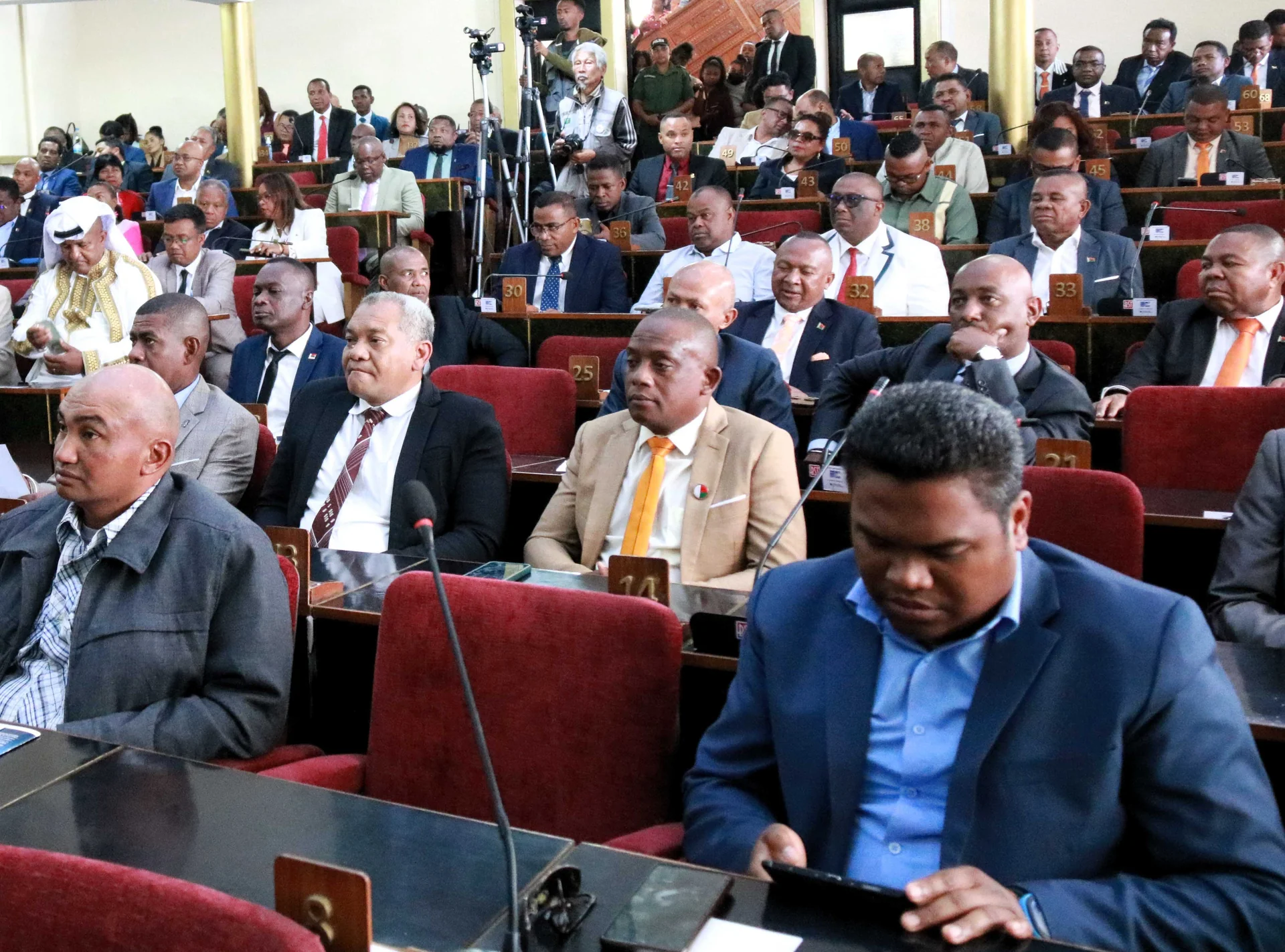 Ouverture de la deuxième session ordinaire de l'Assemblée nationale : priorités législatives et enjeux nationaux