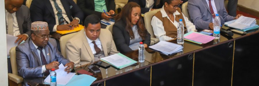 Six membres du Gouvernement devant l’Assemblée nationale