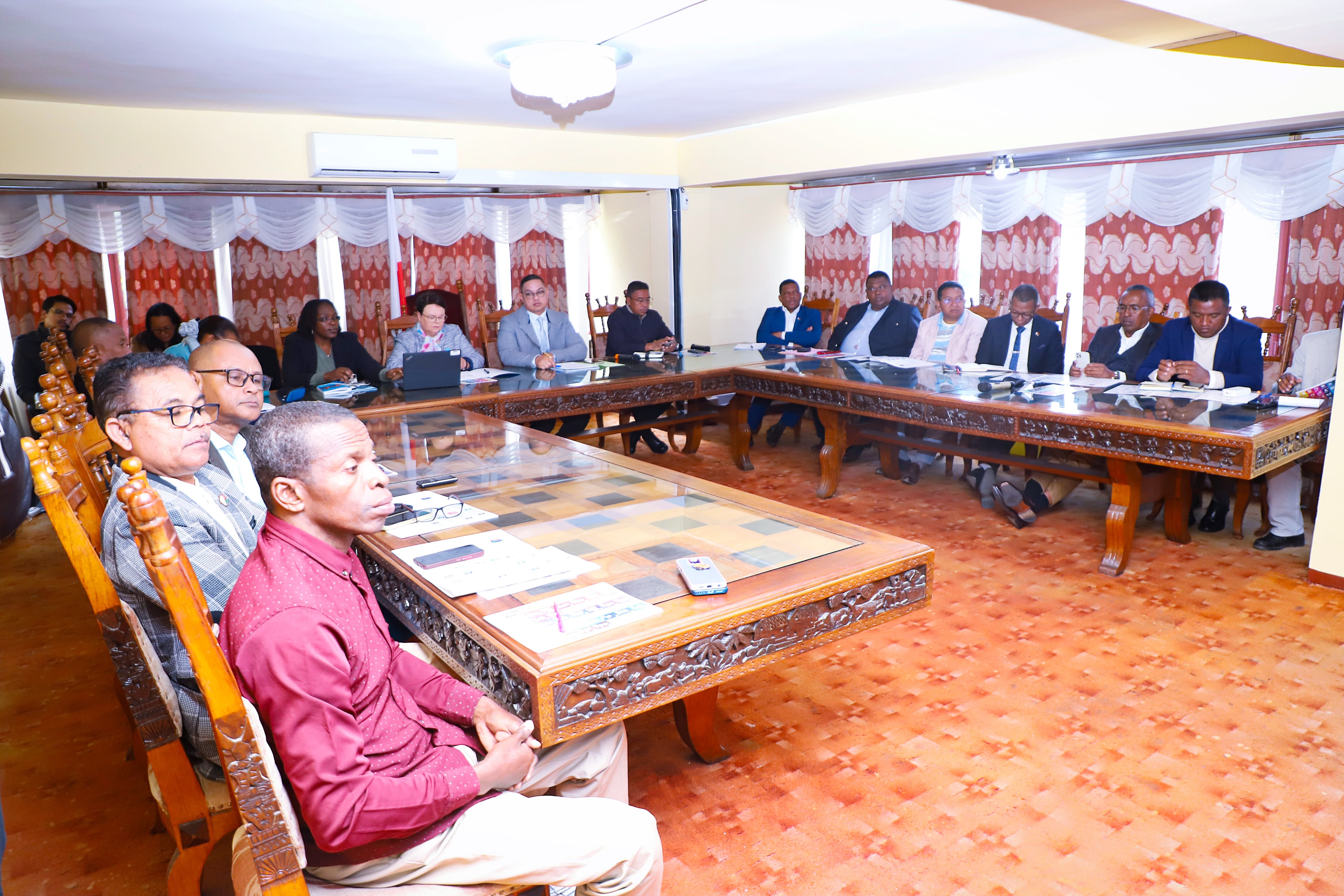 Atelier technique entre l’Assemblée nationale et l’UNICEF : renforcer l’action parlementaire en faveur des droits de l’enfant