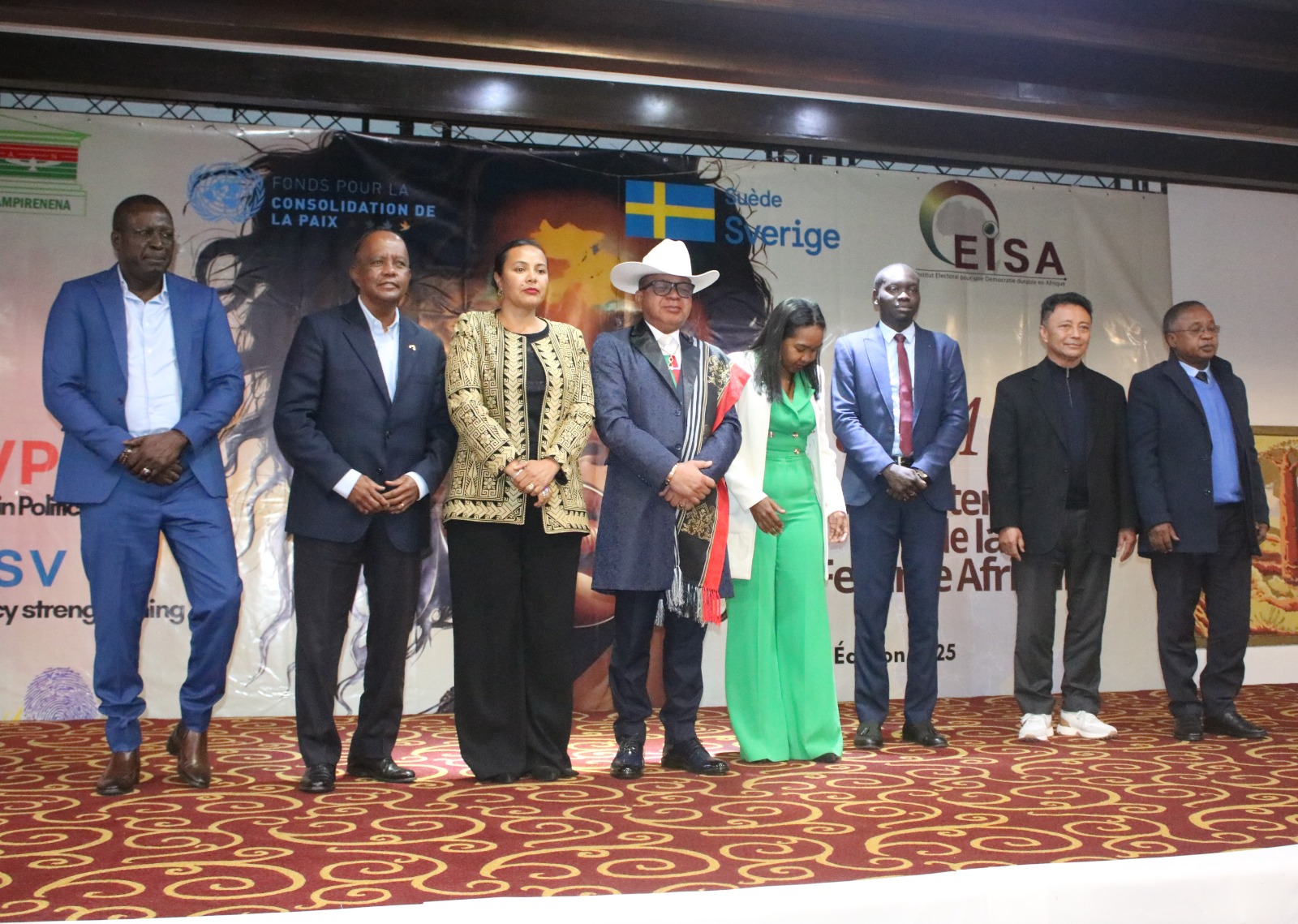 Célébration de la Journée de la Femme Africaine : un élan renouvelé pour le leadership politique des jeunes femmes