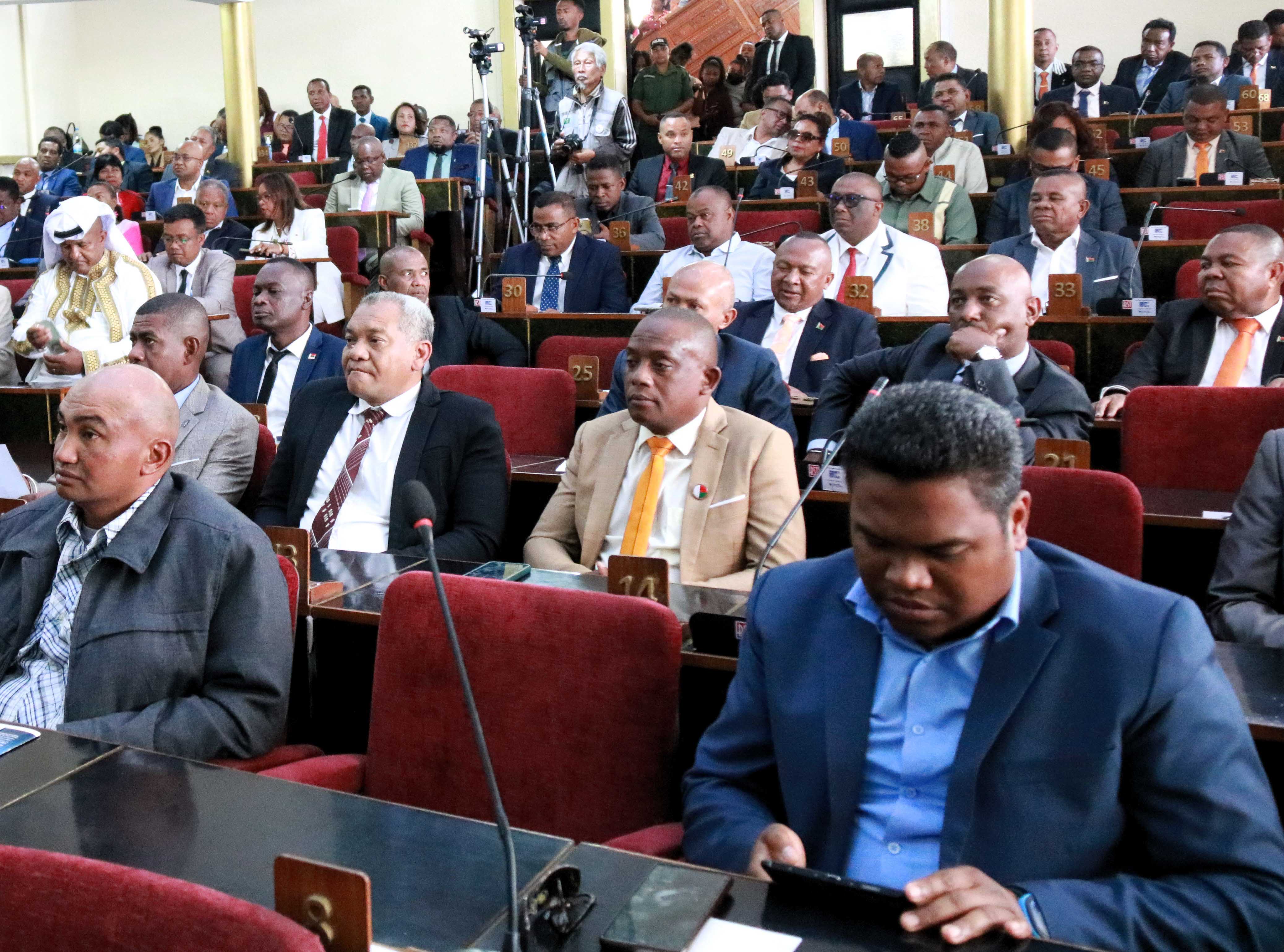 JEUDI 17 OCTOBRE 2024