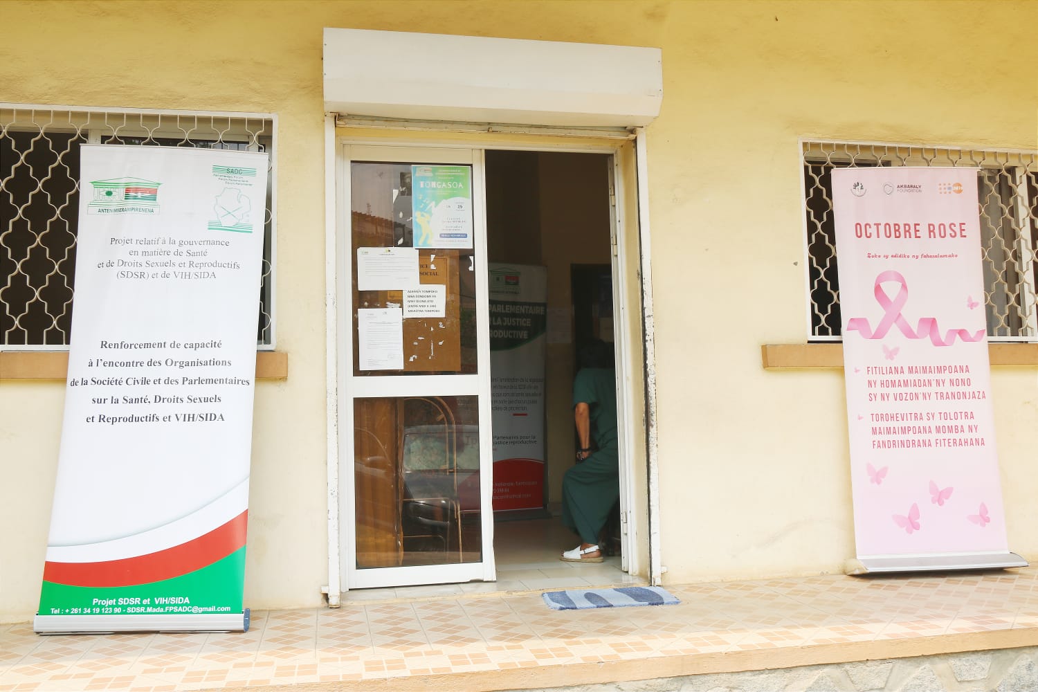 Octobre, mois de la lutte contre le cancer du sein et du col de l’utérus