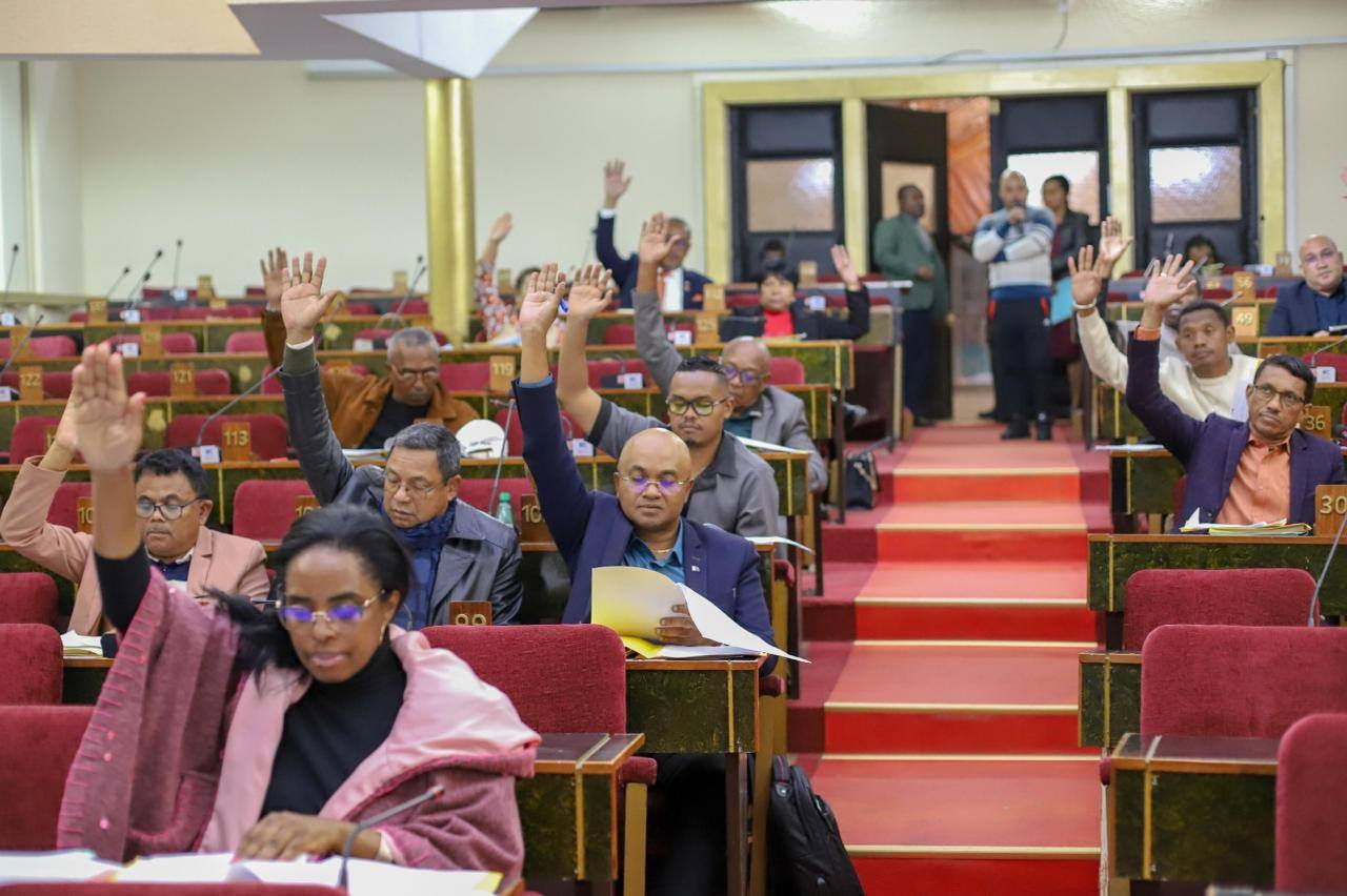 Trois projets de loi adoptés à l’Assemblée nationale