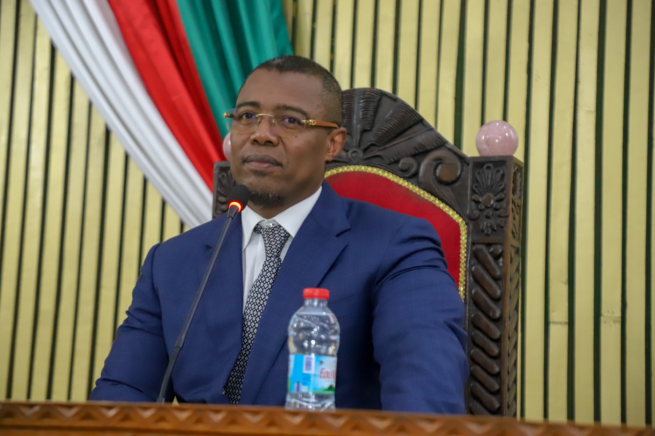 VENDREDI 19 DECEMBRE  2025